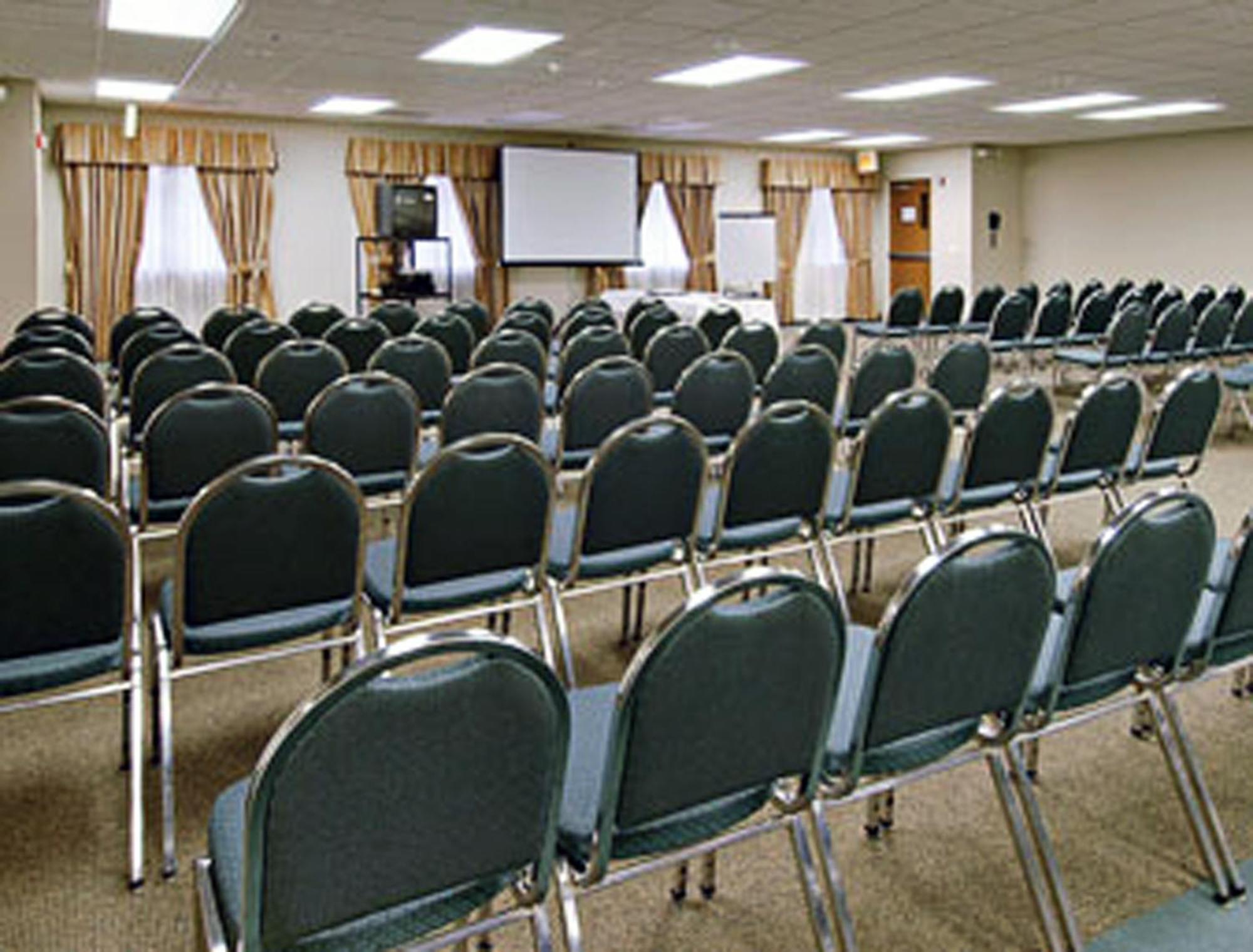 Hotel Baymont By Wyndham Des Moines Airport Facilités photo